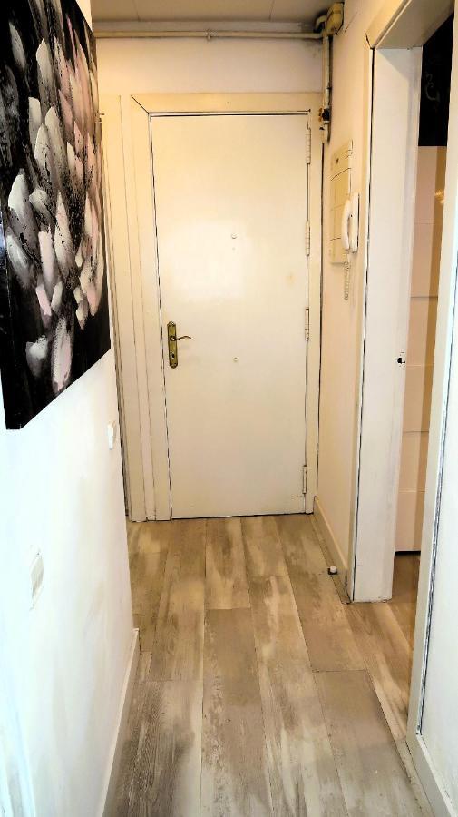 Entire Apartment , 2 Bedrooms Newly Remodeled Center Sitges Barcelona Buitenkant foto